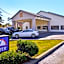 Americas Best Value Inn & Suites Bastrop
