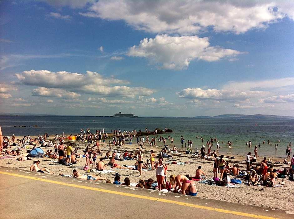 Galway Bay Sea View Apartments