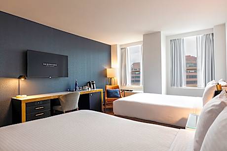 Studio With Two Double Beds (2 Pax)