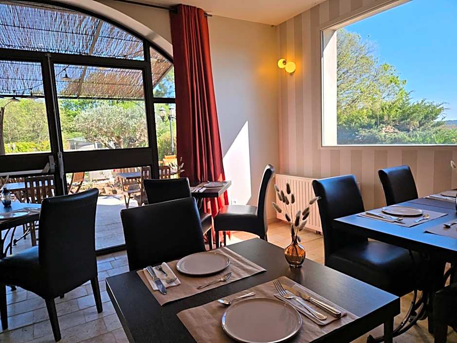 CÉRÈS - Boutique-Hôtel & Spa - Élégance en Terre d'Uzès
