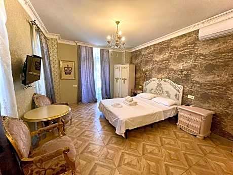 King Room with Balcony