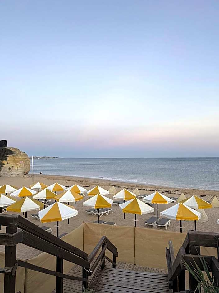 Apartamento ARMAÇÃO PÊRA