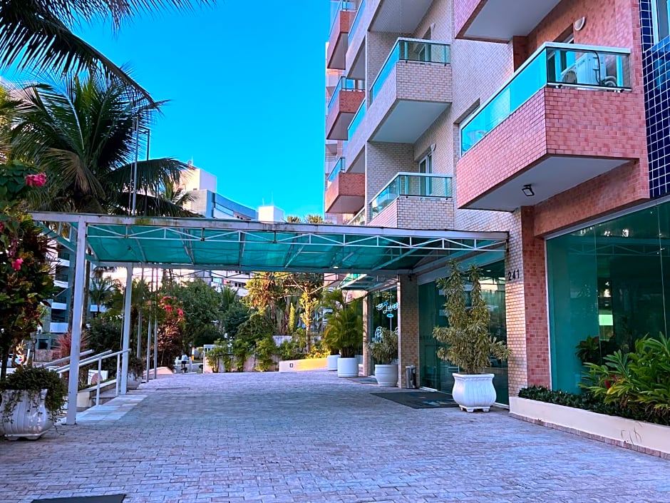 FLAT RIVIERA COM VISTA MAR A 150m DA PRAIA !