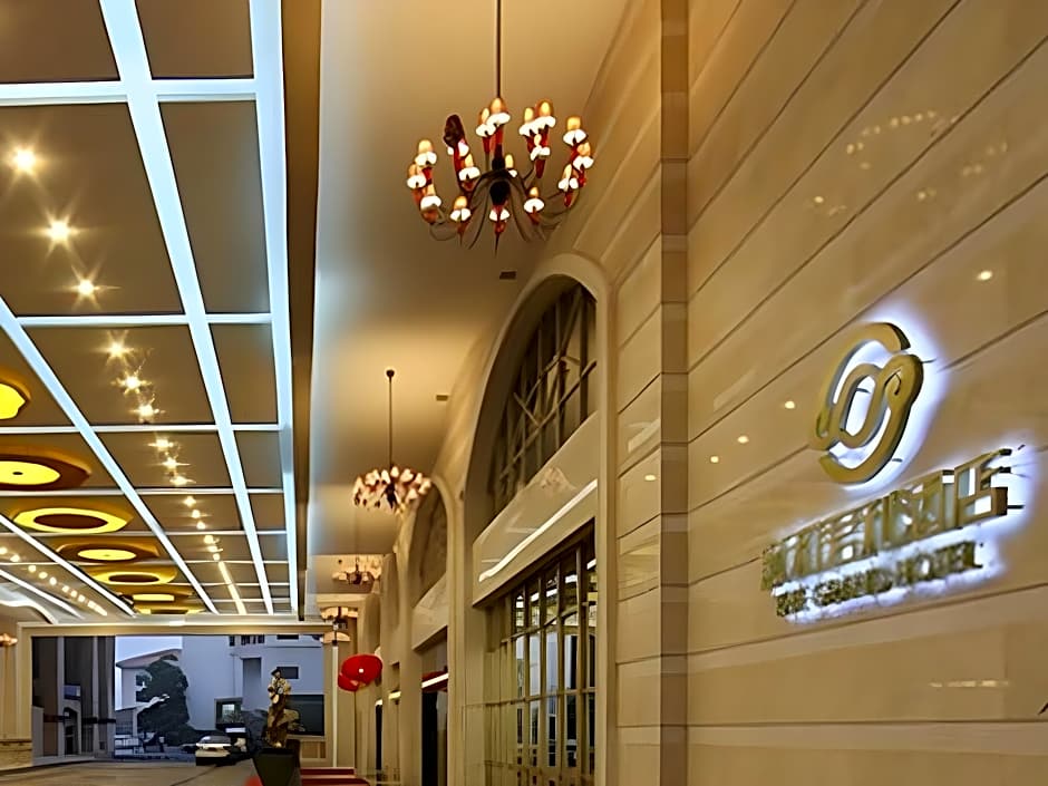Yihe Grand Hotel