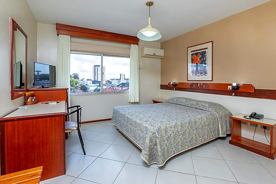 Hotel Suárez Campo Bom