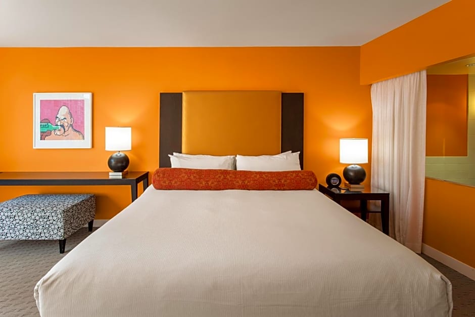 Opus Vancouver