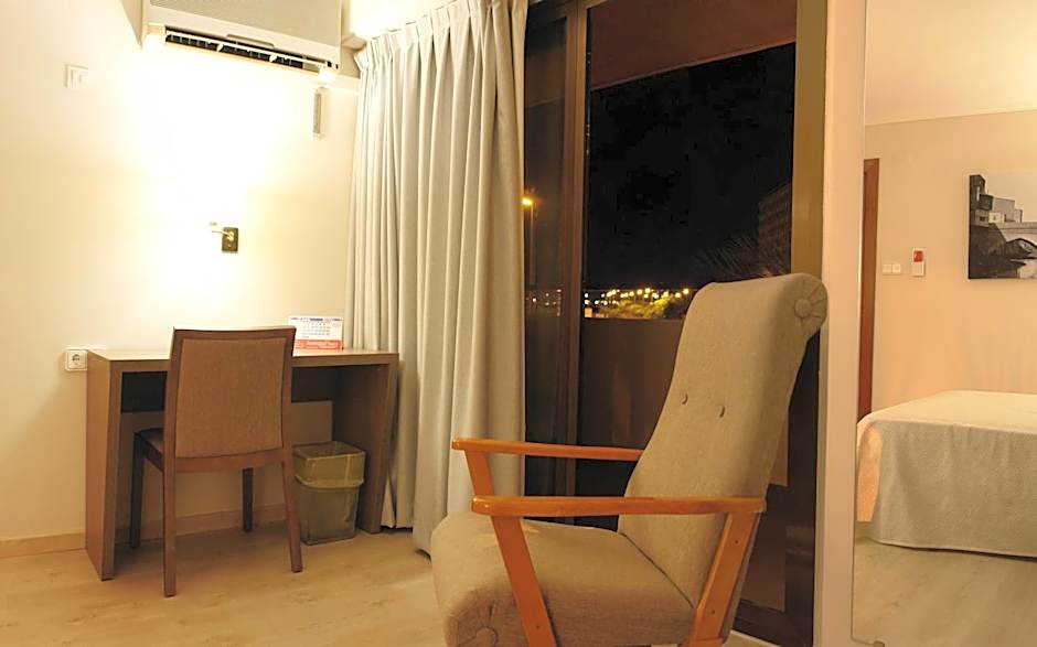 Hotel Avenida Plaza