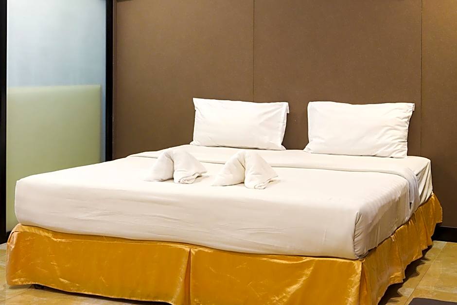 Land Royal Residence