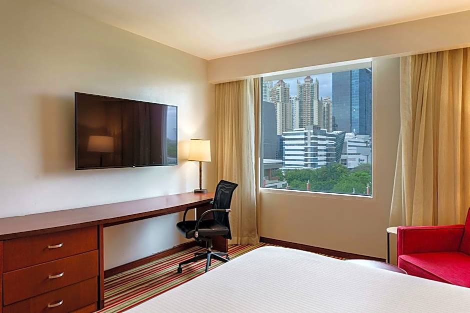 Courtyard by Marriott Panama Multiplaza Mall