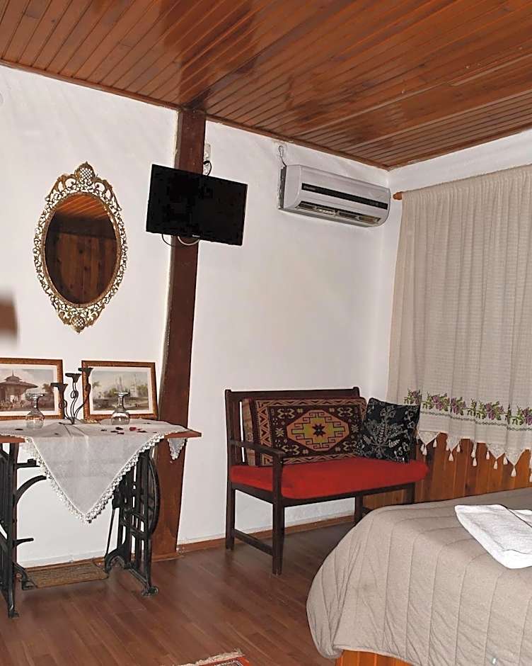 Deniss Pension