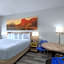 Days Inn & Suites by Wyndham Tucson/Marana