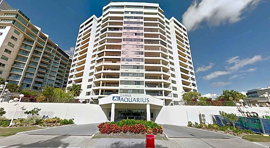 Cairns Aquarius