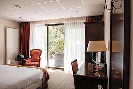 Comfort Double Room with Bath or Shower