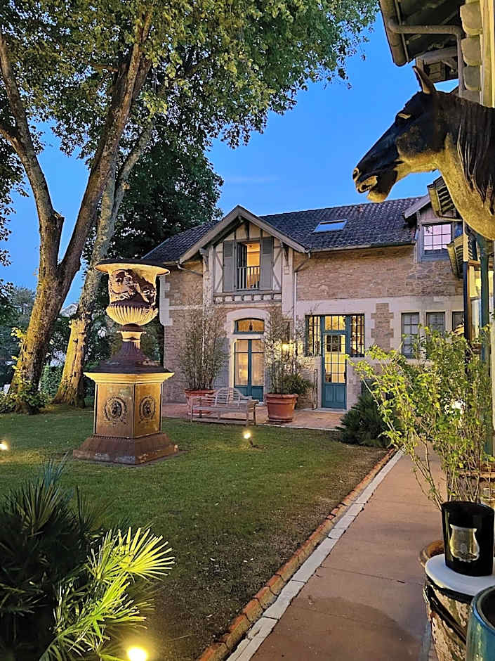 Beaumanoir Small Luxury Boutique Hotel