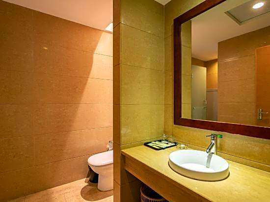 Shi Pu Business Hotel