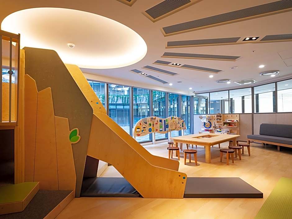 Fame Hall Garden Hotel