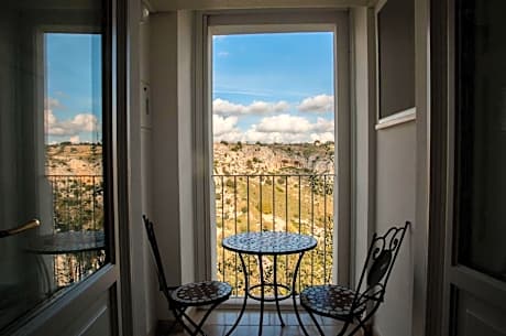King Suite with Balcony