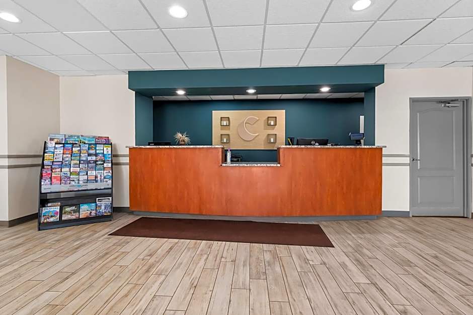 Comfort Inn & Suites