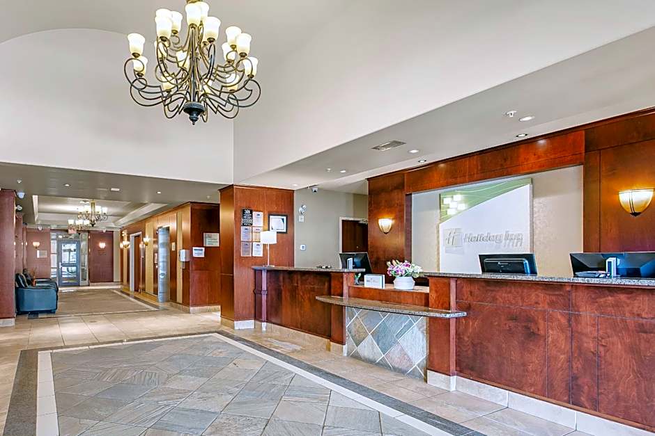 Holiday Inn & Suites Lloydminster By IHG
