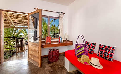 Family Room with Front Sea View