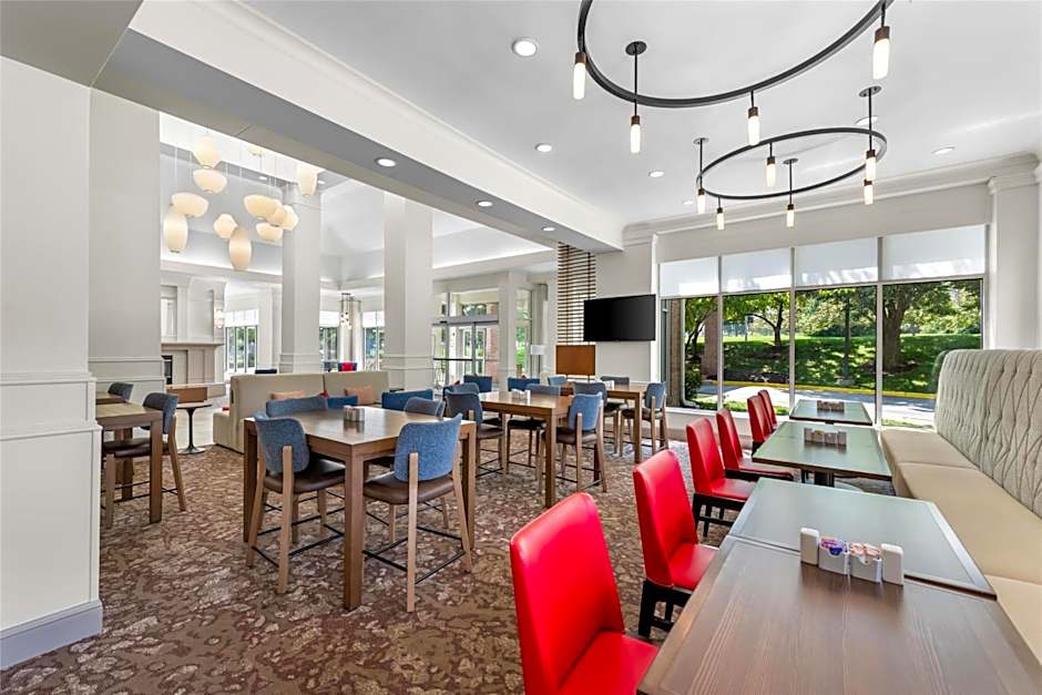 Hilton Garden Inn Overland Park