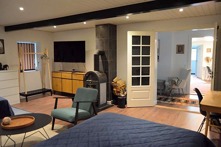 Serengeti & Stayover