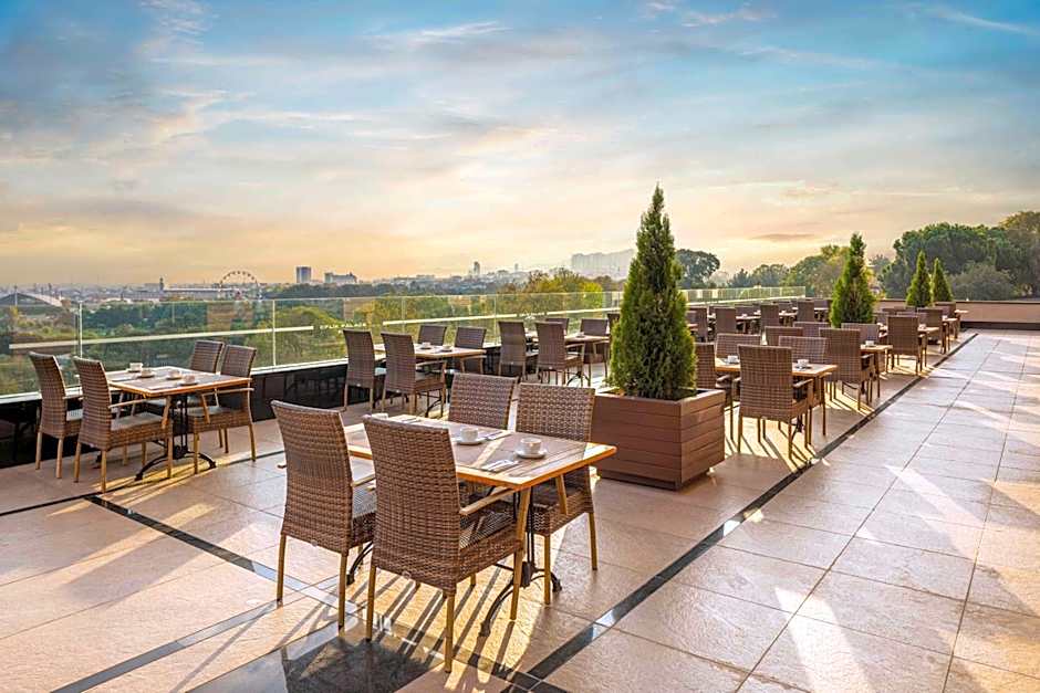Hotel Çelik Palas Convention Center & Thermal SPA