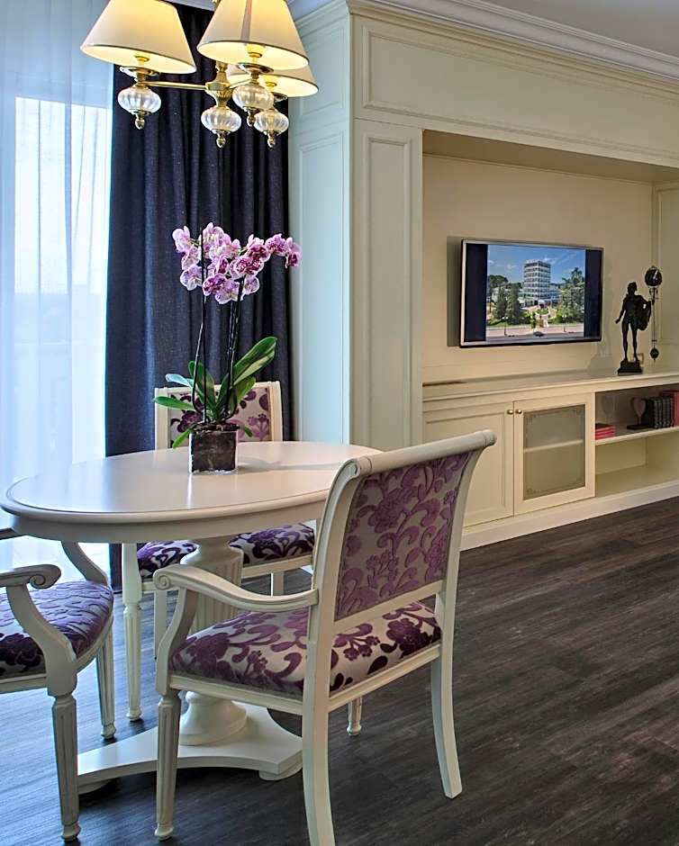 Tritone LUXURY HOTEL THERMAE & SPA