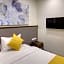 Leo Suites