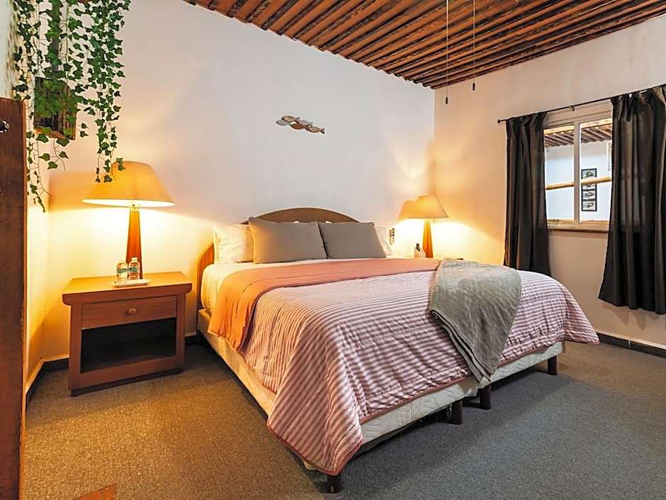 Capital O Posada Del Pescador, Los Cabos