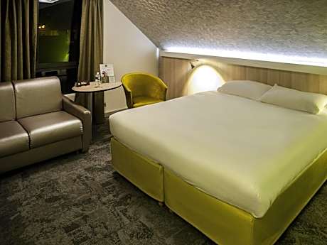 Standard Suite with One Double Bed and Sofa
