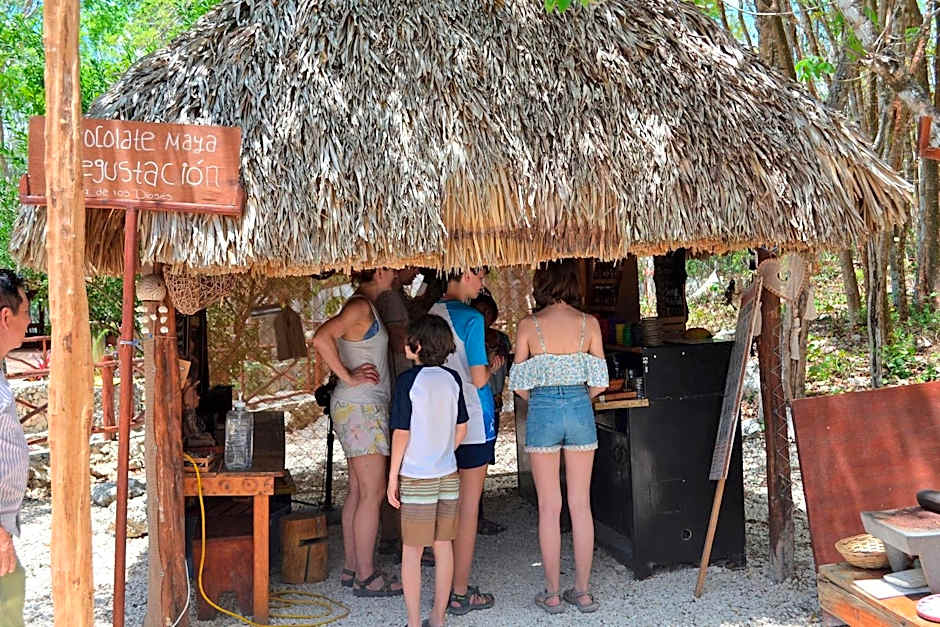 Kakao Cobá Hotel & Cenote Experience