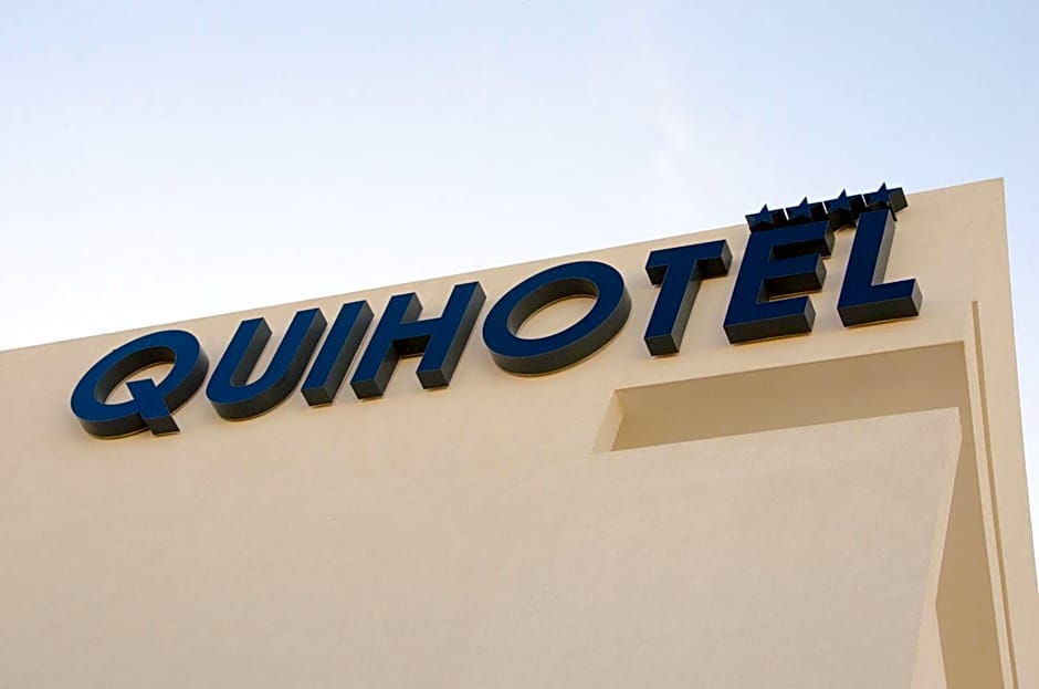 QuiHotel