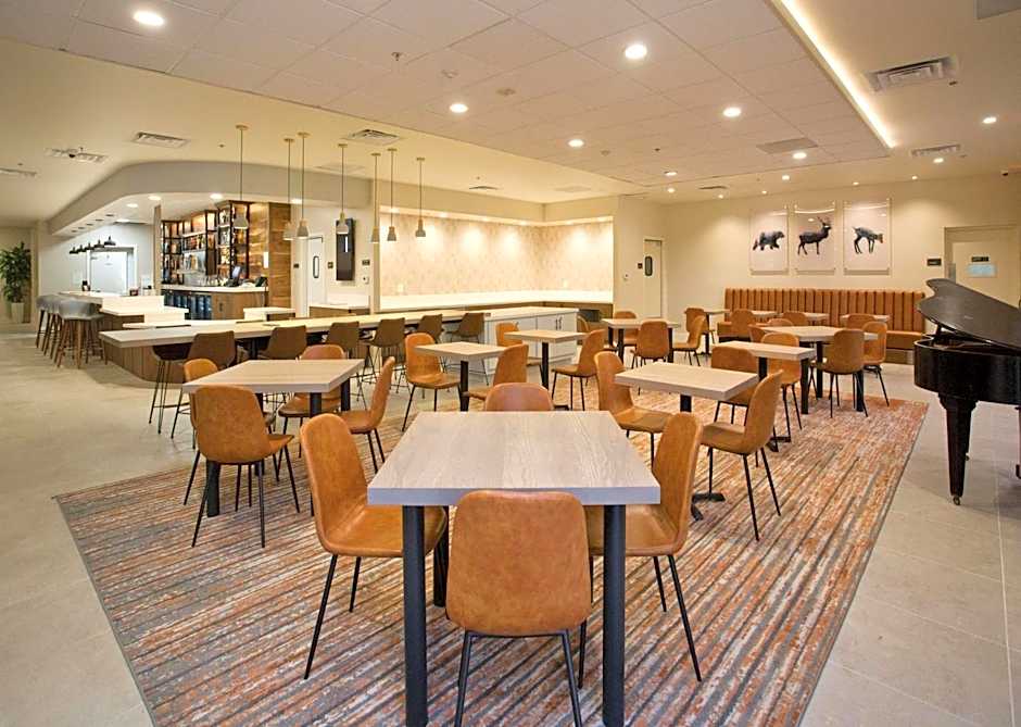 DoubleTree By Hilton Chico