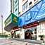 Hanting Youjia Hotel (Ningbo Tianyi Square Branch)