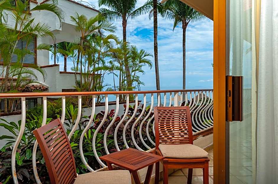 Ocean Front, 3 bedroom, 3 bathroom, Casa Natalia, Playa Esmeralda