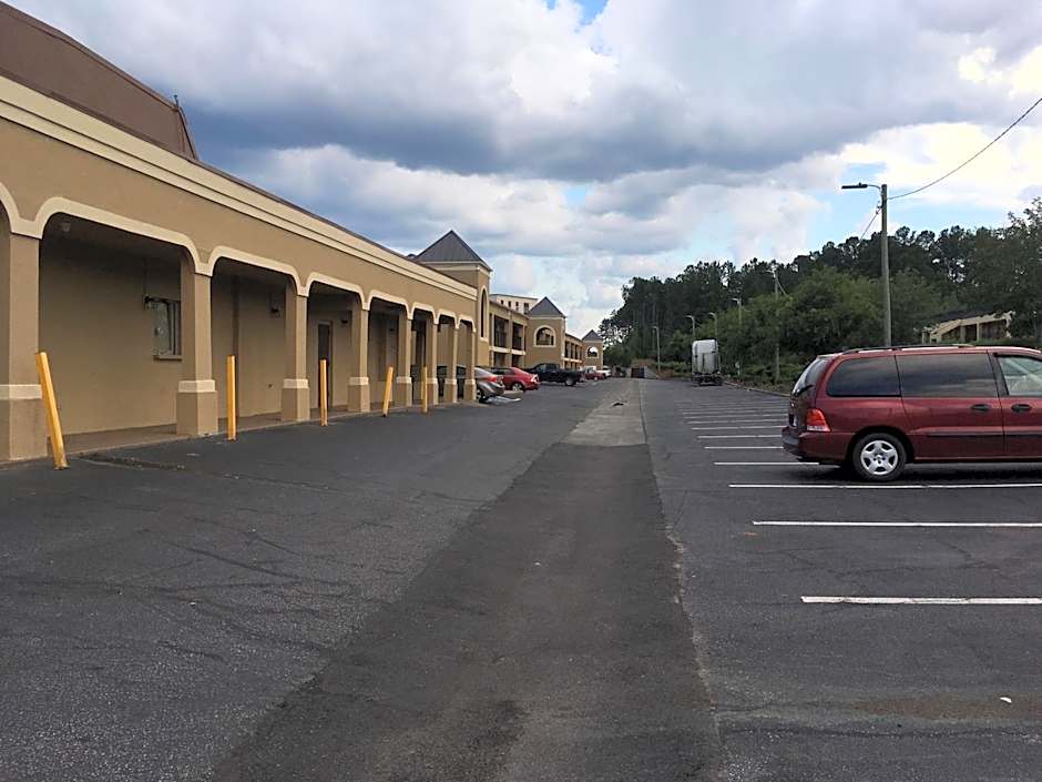 Super 8 by Wyndham Augusta