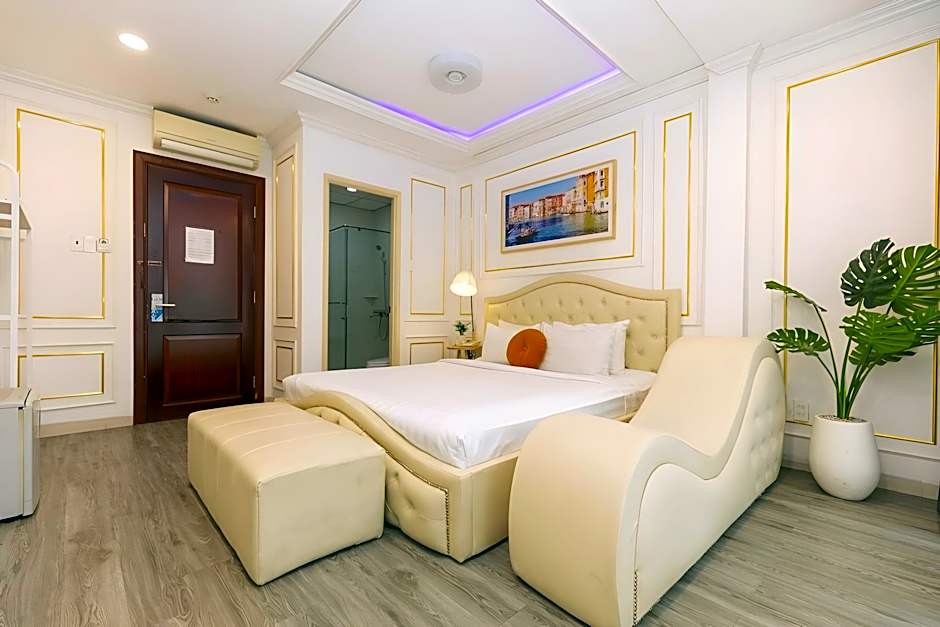 Quý Hùng Hotel - City Centre