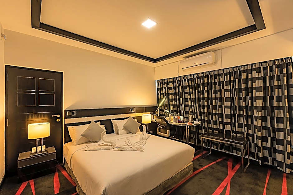Photo 1 of 5 of Premier 1 Double Bed or 2 Beds