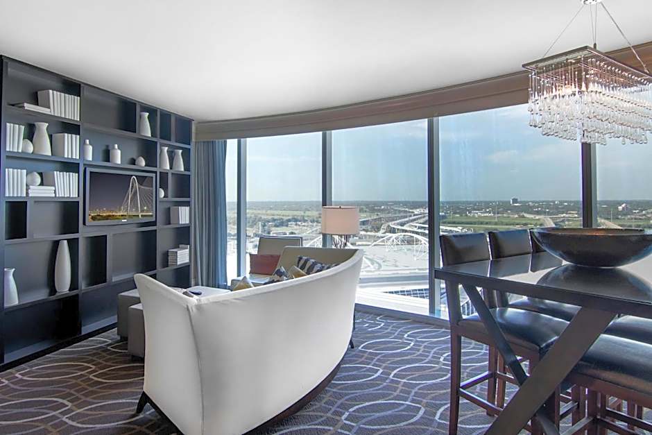 Omni Dallas Hotel