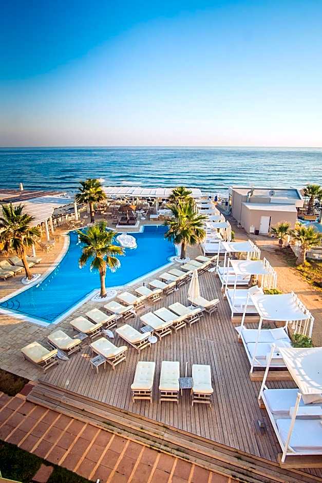 Parthenis Beach, Suites by the Sea