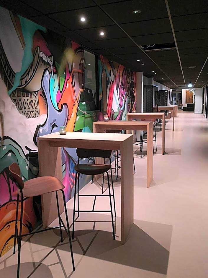 Birkebeineren Hotel & Apartments