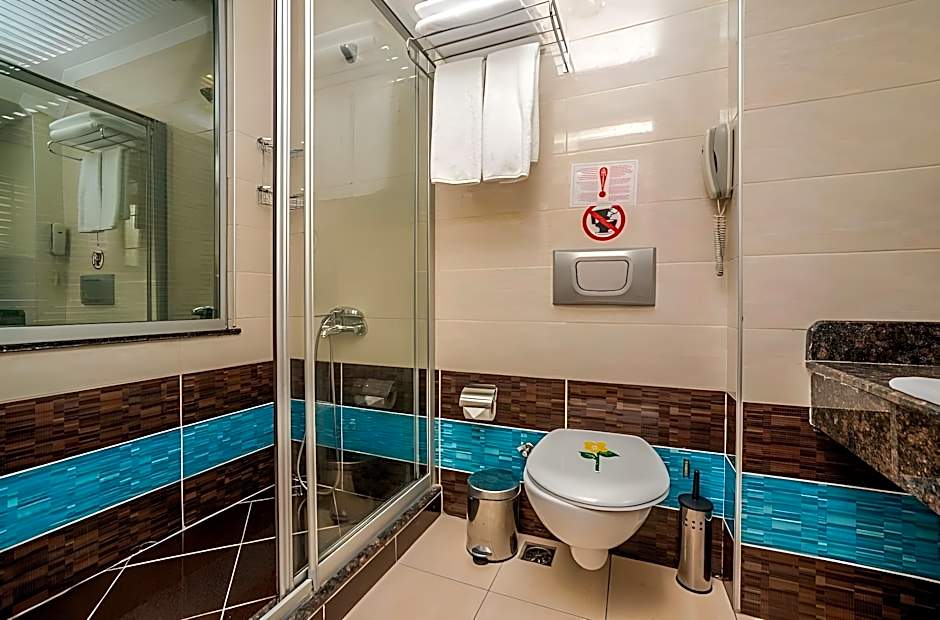 Tac Premier Hotel & Spa