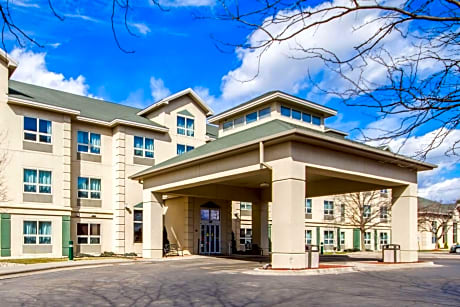 Comfort Suites Madison West