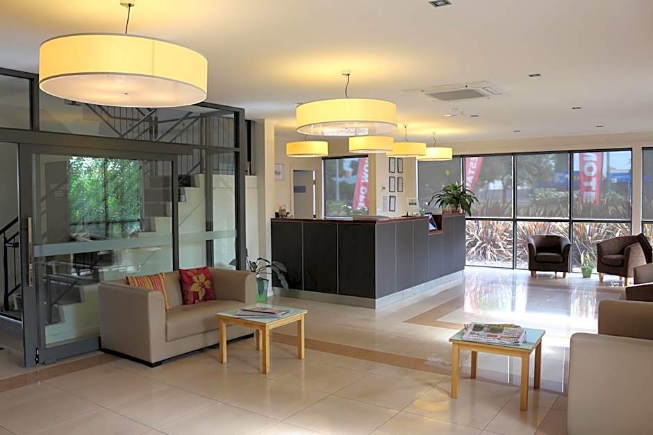 Bairnsdale International