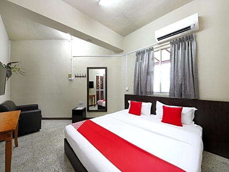 OYO 507 AIKKA HOTEL