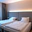 Diamonds Hotel
