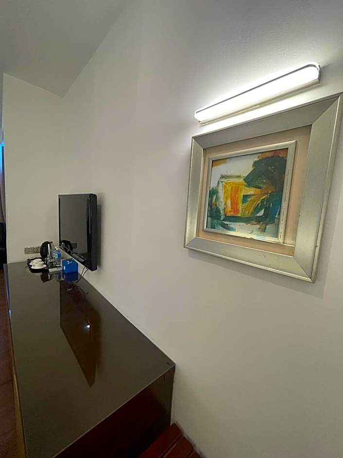 New World Express Motel