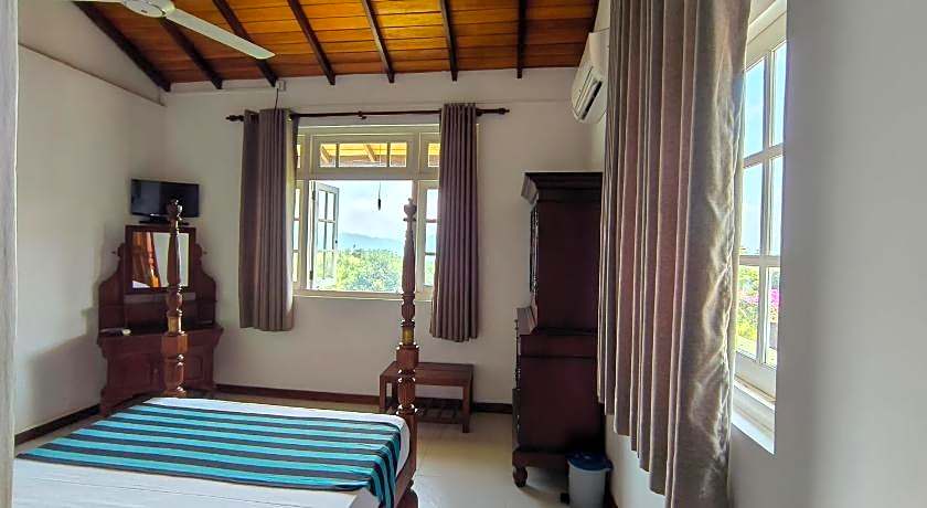 Sky Lodge