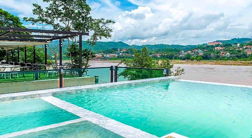 Chiangkhong Teak Garden Riverfront Onsen